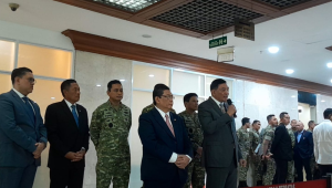 Menteri Pertahanan (Menhan), Sjafrie Sjamsoeddin saat memberikan keterangan pers di Komplek Parlemen, Senayan, Jakarta, Senin, 31/8/2026. | Novia Suhari/ Forum Keadilan