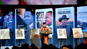 Presiden Prabowo di acara peluncuran bukunya '10 Karya Nyata untuk Negeri: Setengah Abad Bahlil Lahadalia' di Djakarta Theater, Jakarta Pusat, Jumat, 7/8/2026. | Instagram @bahlillahadalia