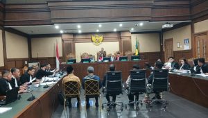 Mantan Menteri Pendidikan dan Kebudayaan Muhadjir Effendy dihadirkan sebagi saksi untuk Terdakwa bekas Menteri Agama (Menag) Yaqut Cholil Qoumas dan Asrul Aziz Taba di ruang sidang utama Pengadilan Tindak Pidana Korupsi (Tipikor) Jakarta, Senin, 1/9/2026 | Syahrul Baihaqi/Forum Keadilan