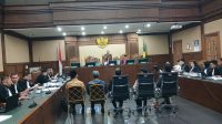 Mantan Menteri Pendidikan dan Kebudayaan Muhadjir Effendy dihadirkan sebagi saksi untuk Terdakwa bekas Menteri Agama (Menag) Yaqut Cholil Qoumas dan Asrul Aziz Taba di ruang sidang utama Pengadilan Tindak Pidana Korupsi (Tipikor) Jakarta, Senin, 1/9/2026 | Syahrul Baihaqi/Forum Keadilan