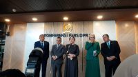 Ketua DPR RI Puan Maharani (tengah) bersama jajarannya di Kompleks Parlemen, Senayan, Jakarta, Selasa, 8/9/2026 | Novia Suhari/Forum Keadilan