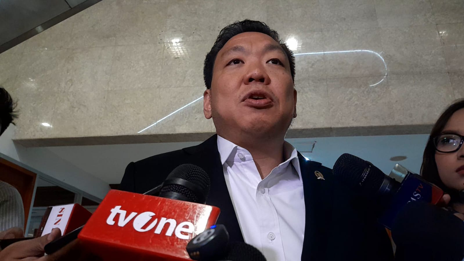 Komisi IX Dorong Redesain MBG, Charles Honoris Usul Kembali ke Dapur Sekolah