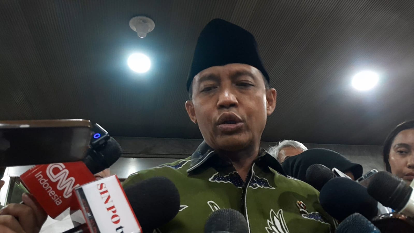 Menhut Bantah Pernyataan Mendagri Soal Masuk Hutan Padamkan Karhutla Harus Punya Izin