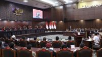 Suasana sidang lanjutan pemeriksaan Perselisihan Hasil Pemilihan Umum terkait syarat pendidikan Gibran Rakabuming Raka, Rabu, 23/9/2026 di Ruang Sidang Mahkamah Konstitusi | Dok. Humas MK/Ifa