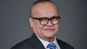 Mantan Inspektur Jenderal Kementerian ESDM Akhmad Syakhroza | Ist