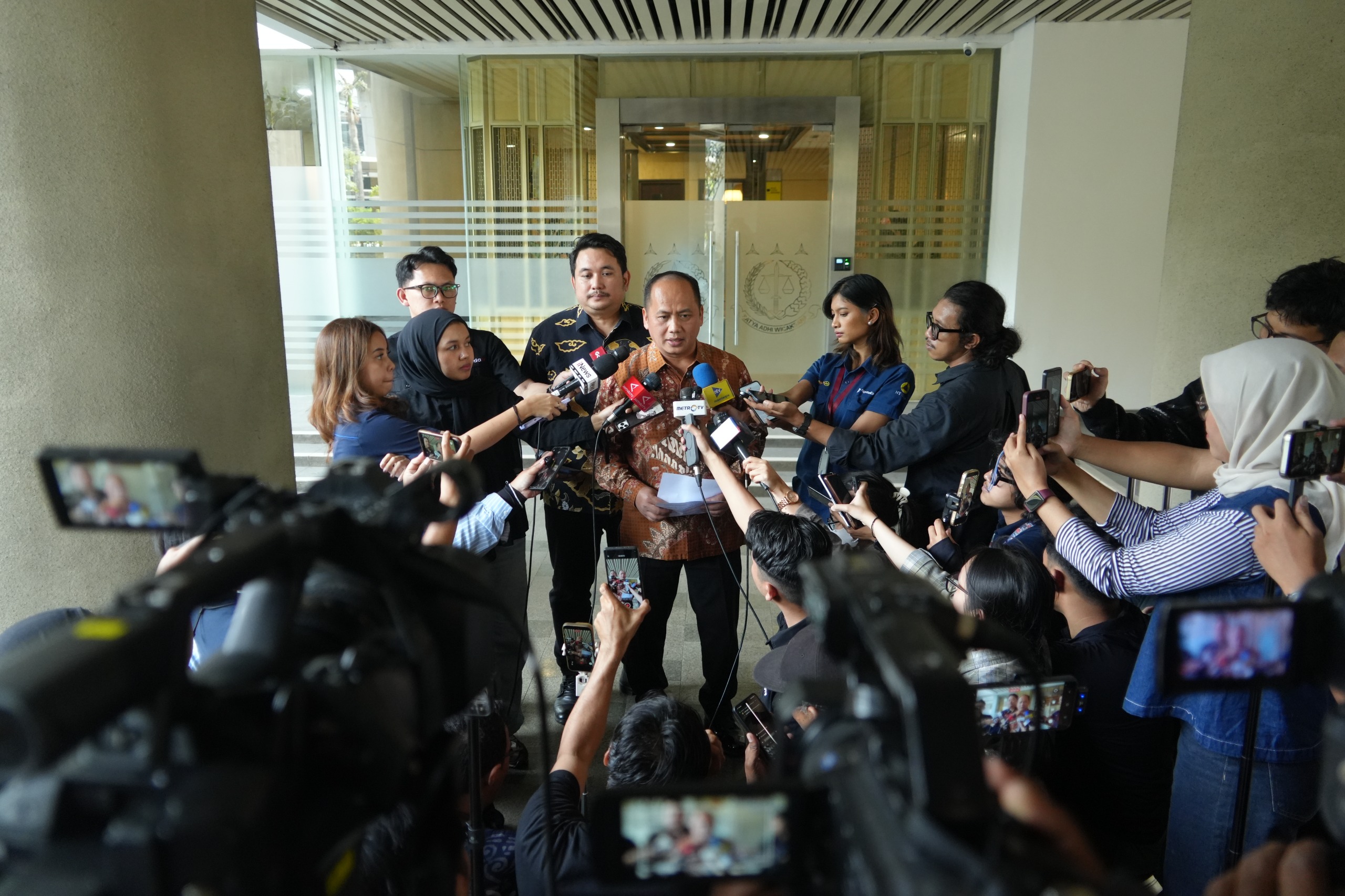 Kejagung Tetapkan 5 Tersangka di Kasus Pengadaan Motor Listrik BGN