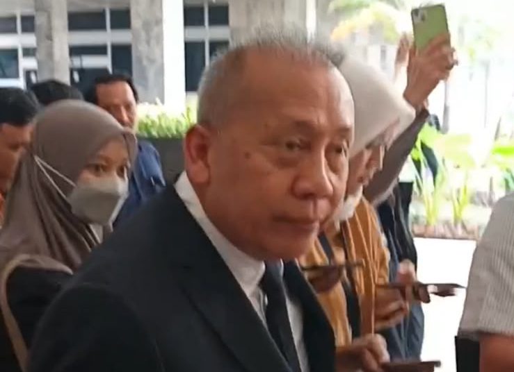 NasDem Bakal Cek Kabar Anggota Fraksi Ajukan Pemakzulan Gibran ke DPR