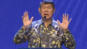 Utusan Khusus Presiden Bidang Iklim dan Energi, Hashim Djojohadikusumo di agenda Investor Daily Summit 2026 di Jakarta, Rabu, 7/10/2026. | YouTube Investor Daily