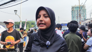 Wakil Ketua BEM UI Fathimah Azzahra di Tugu Tani, Jakarta, Selasa, 20/10/2026 | Syahrul Baihaqi/Forum Keadilan