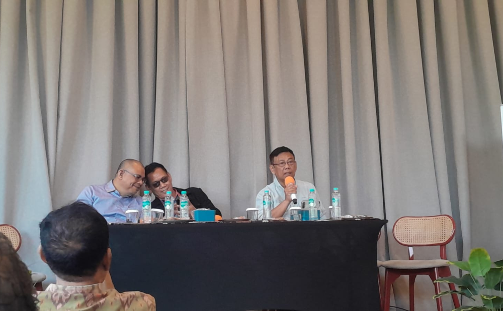 Pengamat Pertanyakan Sikap Prabowo terhadap Raja Juli dan Nusron Wahid